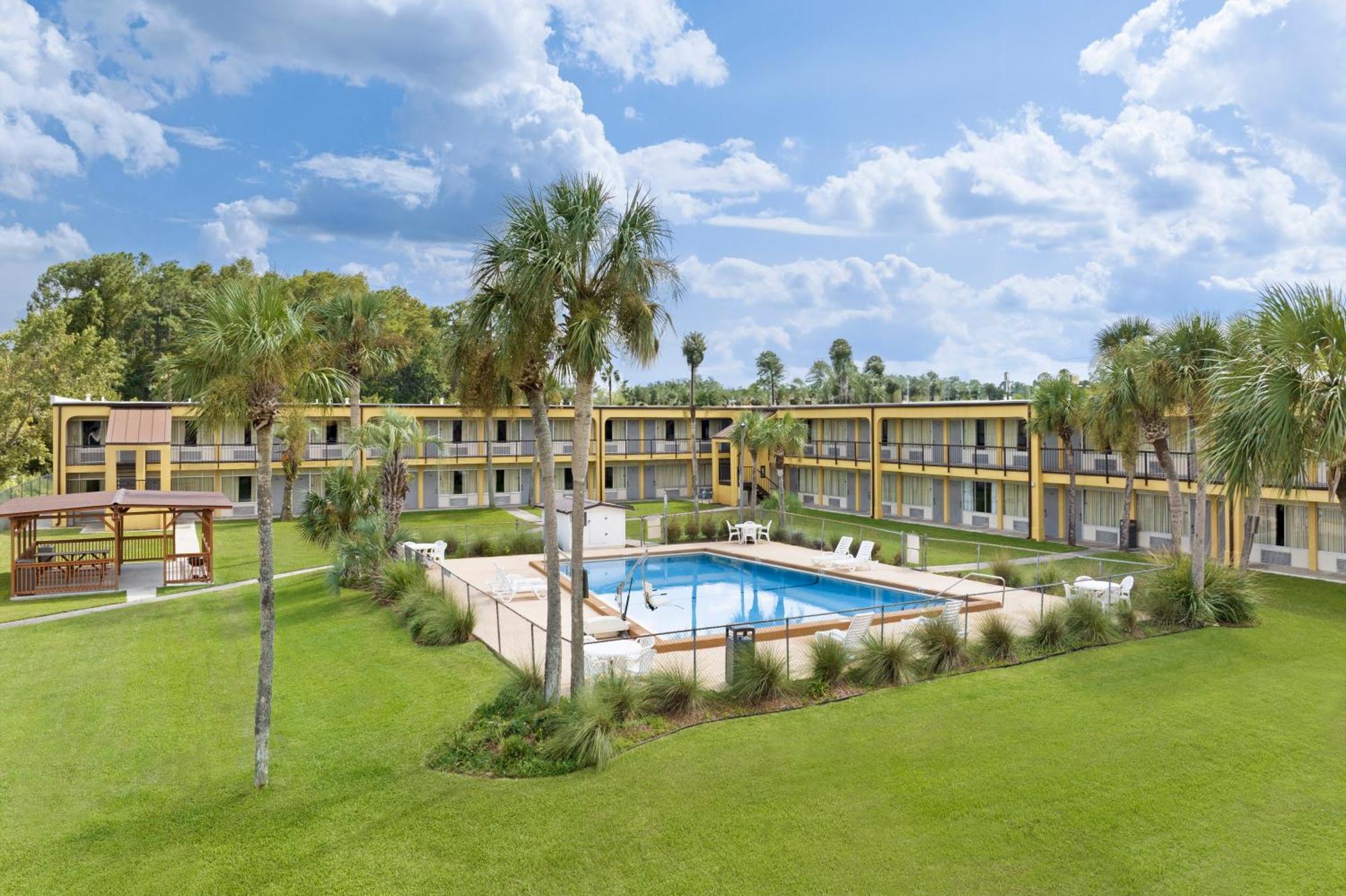 Days Inn By Wyndham Lake City I-75 Ngoại thất bức ảnh