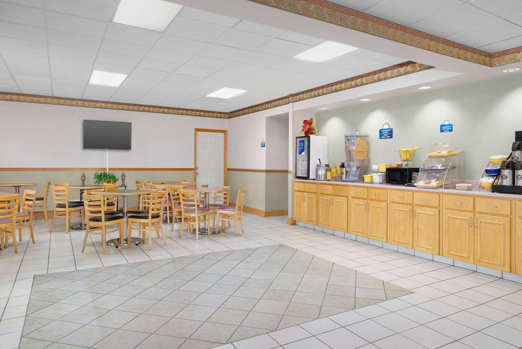 Days Inn By Wyndham Lake City I-75 Ngoại thất bức ảnh